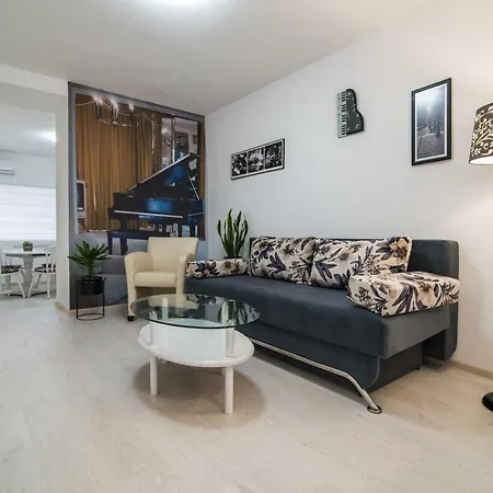 Apartment Love Apartments *